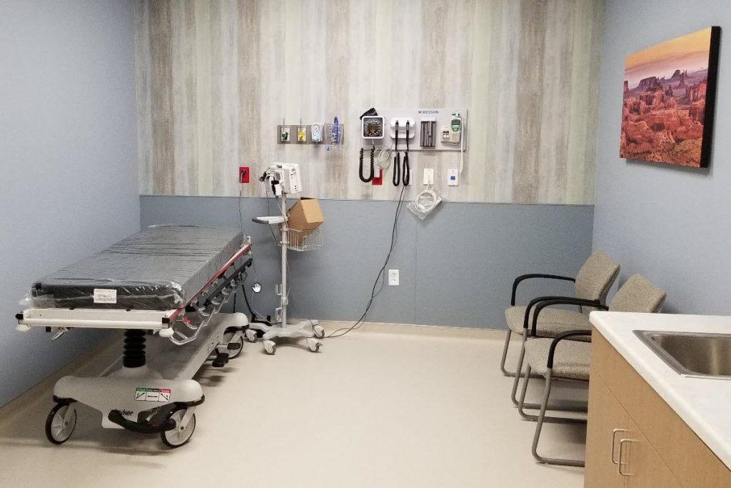 Chandler ER room